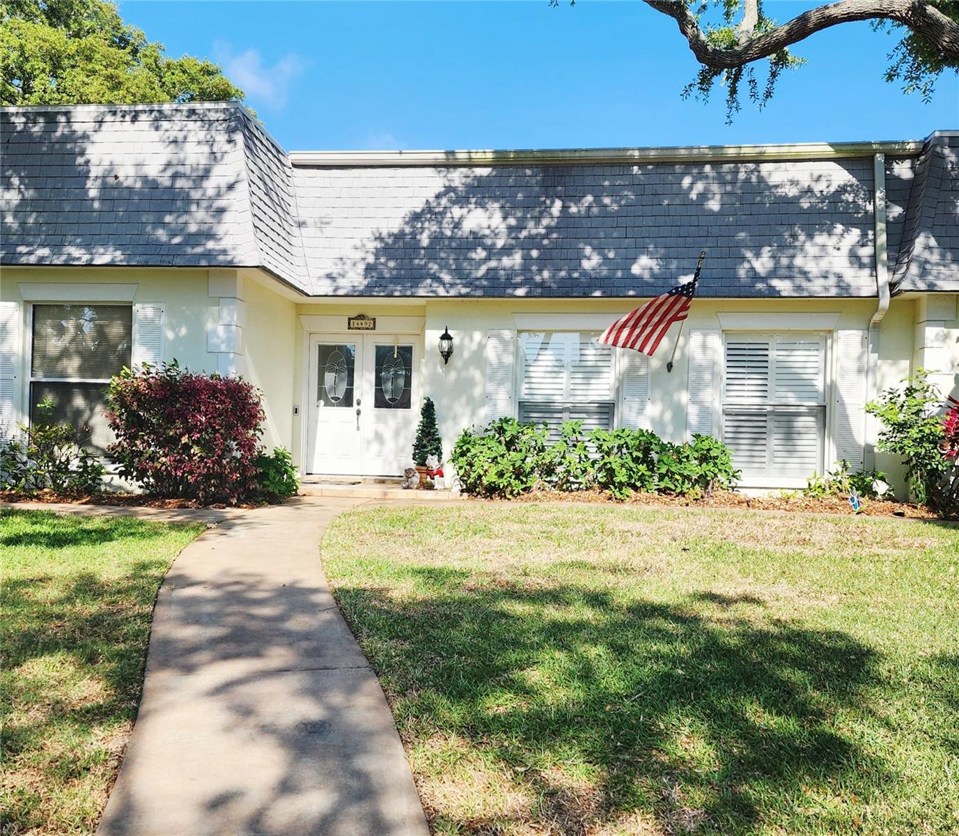Details for 14492 Oakglen Drive N, LARGO, FL 33774