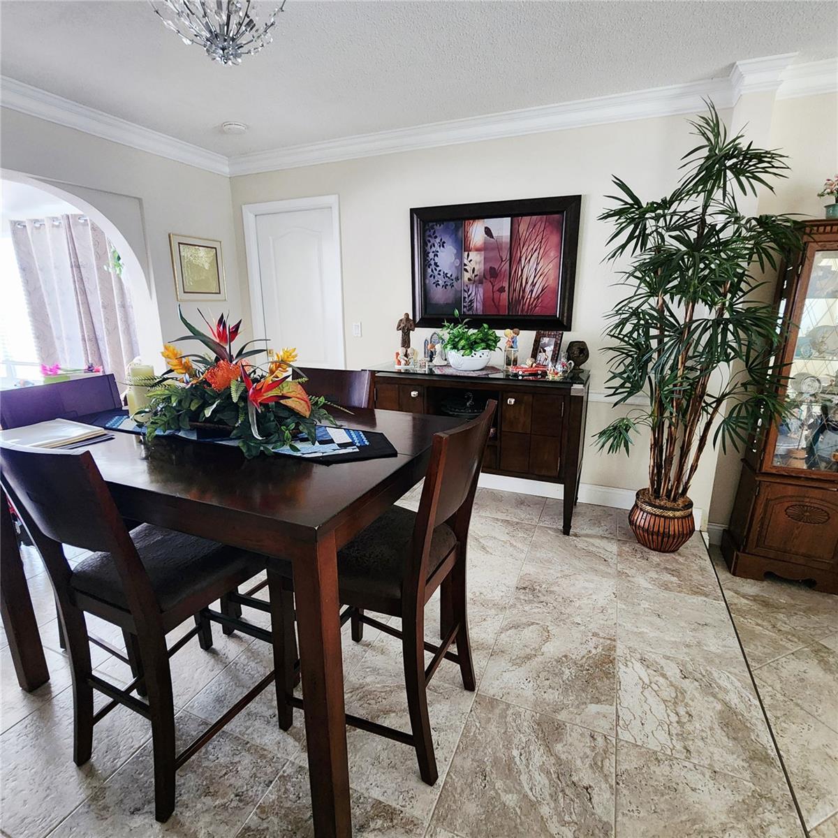 Image 5 of 13 For 14492 Oakglen Drive N
