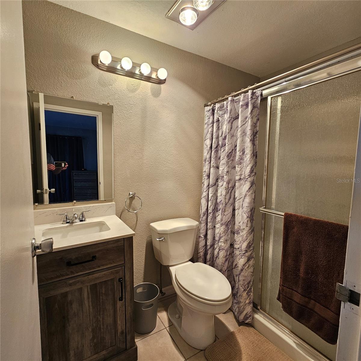 Image 10 of 26 For 301 Andover Place S 175