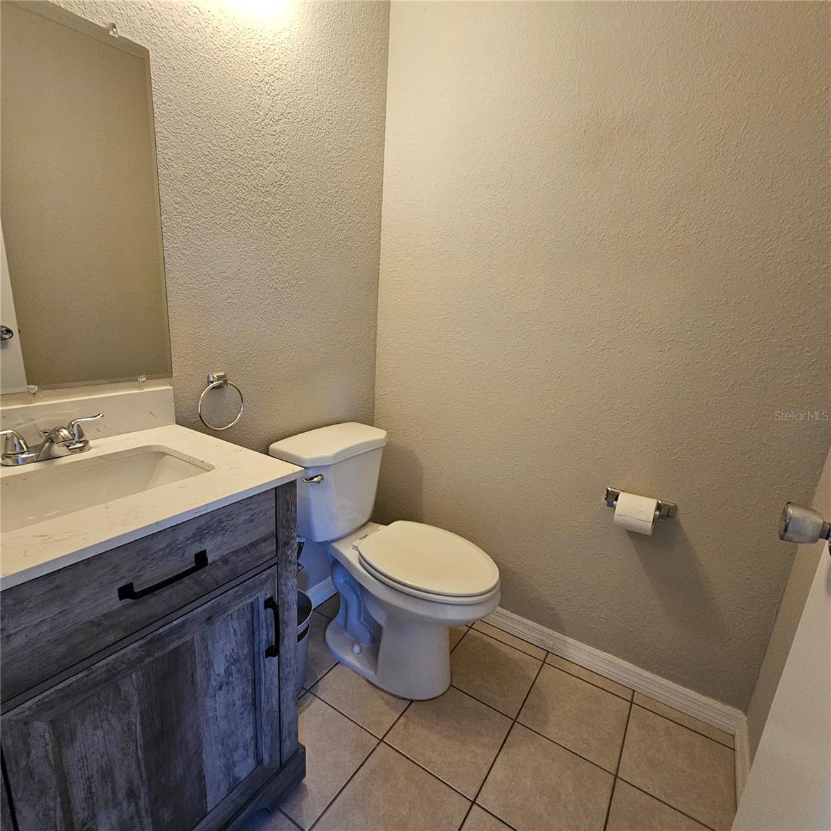Image 9 of 26 For 301 Andover Place S 175