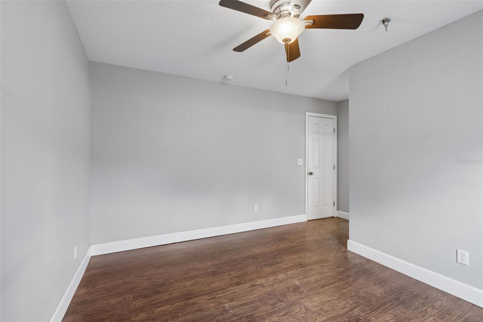 Image 17 of 31 For 6443 31st Street N