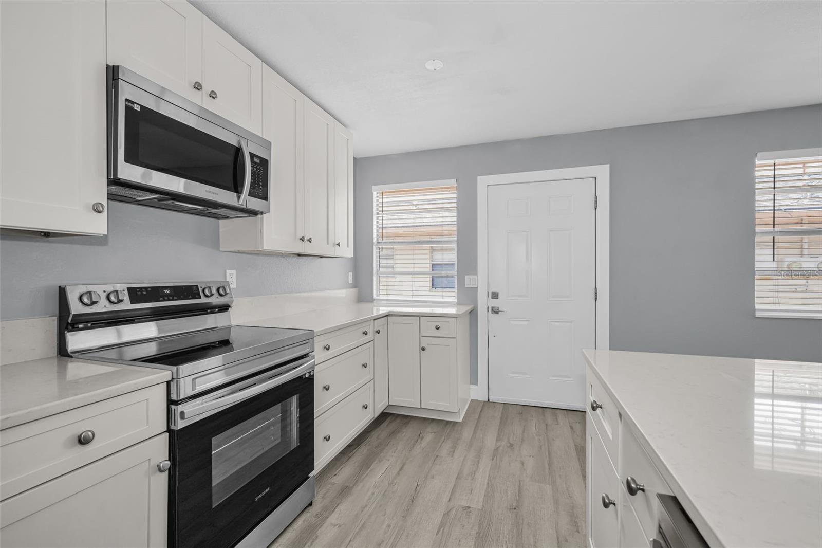 Image 11 of 84 For 1231 Illinois Avenue