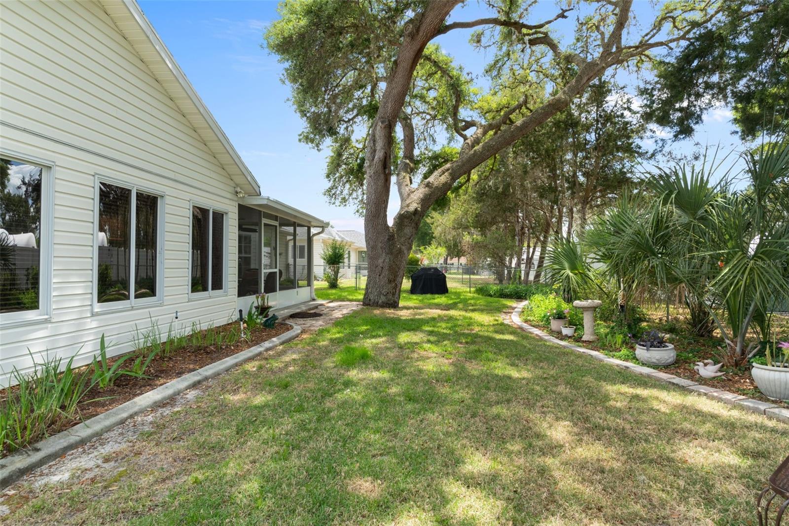 Image 40 of 52 For 13762 112th Terrace
