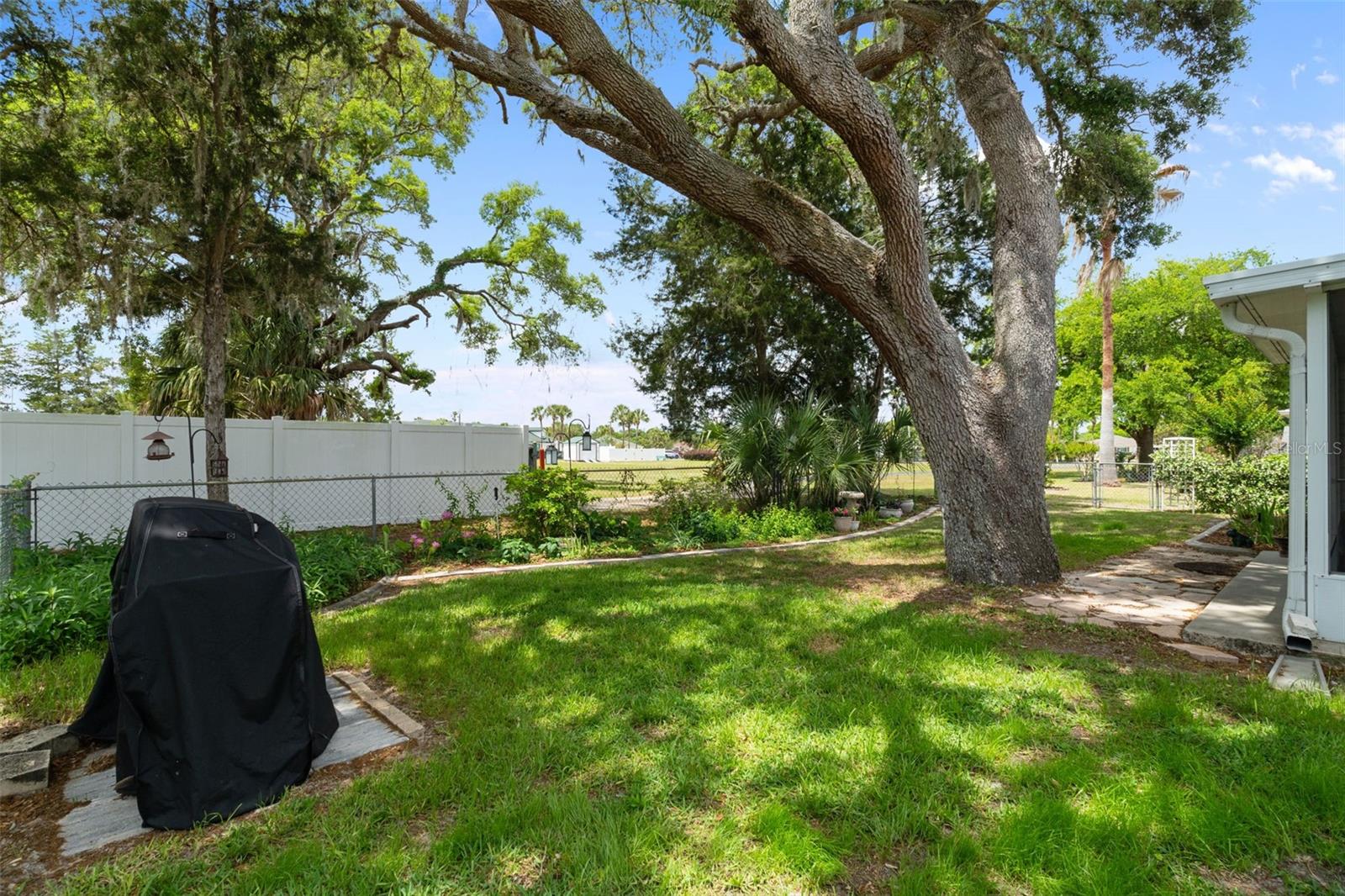 Image 41 of 52 For 13762 112th Terrace