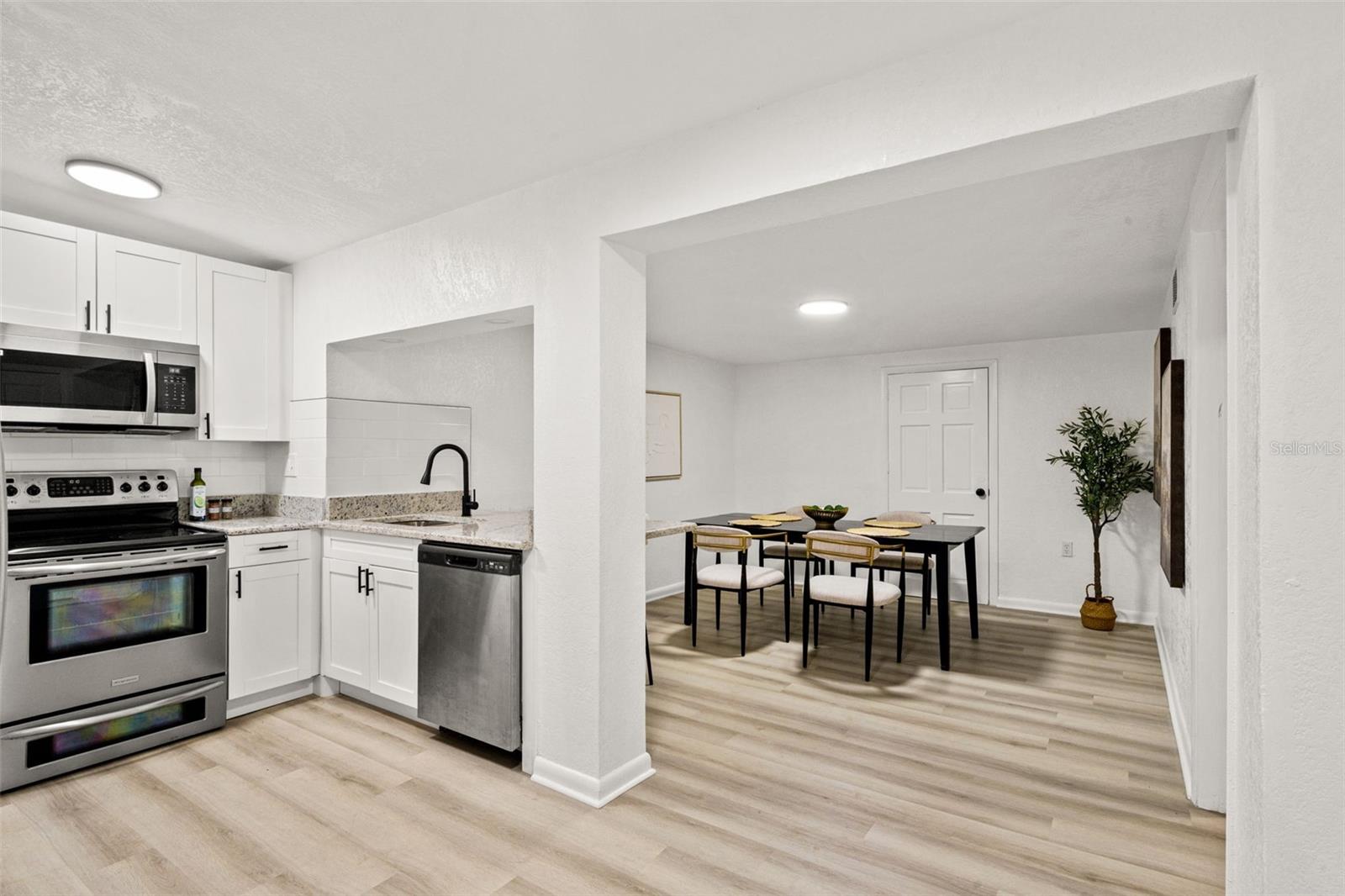 Image 12 of 34 For 4914 82nd Street