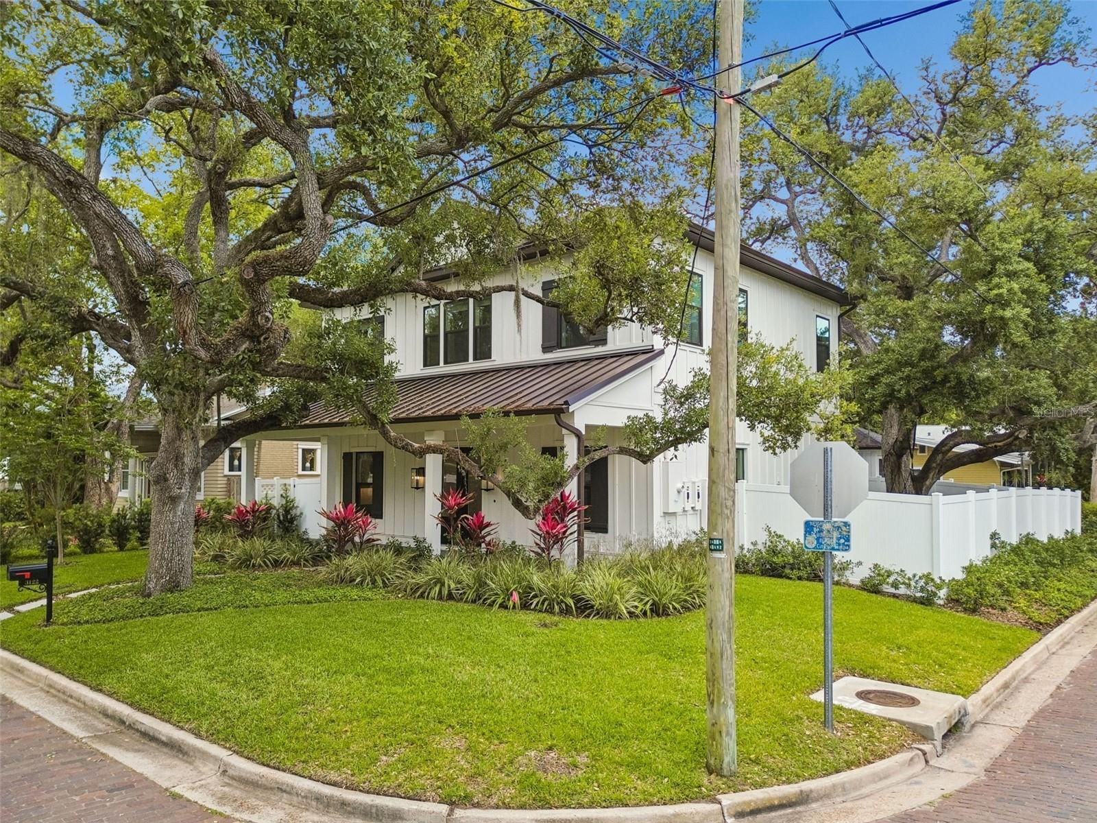 Image 57 of 84 For 3122 San Jose Street