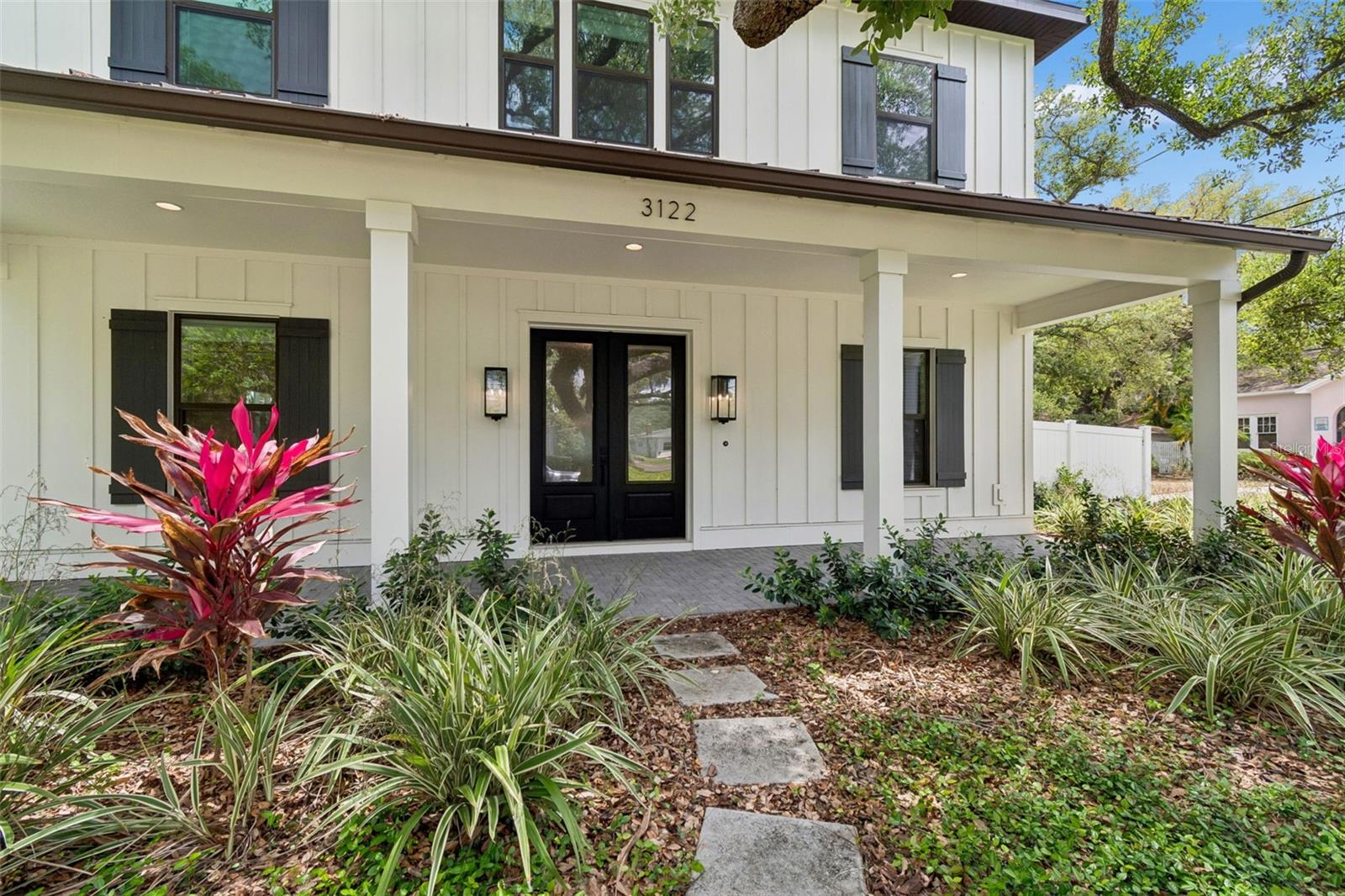 Image 61 of 84 For 3122 San Jose Street