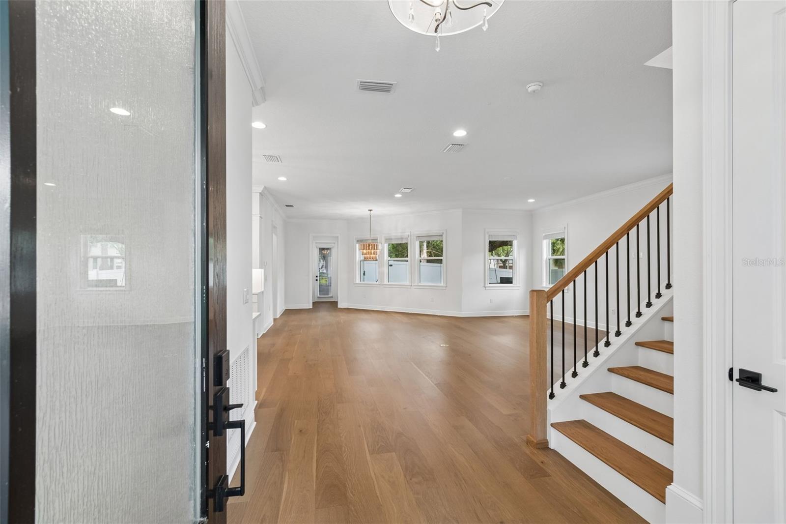 Image 7 of 84 For 3122 San Jose Street