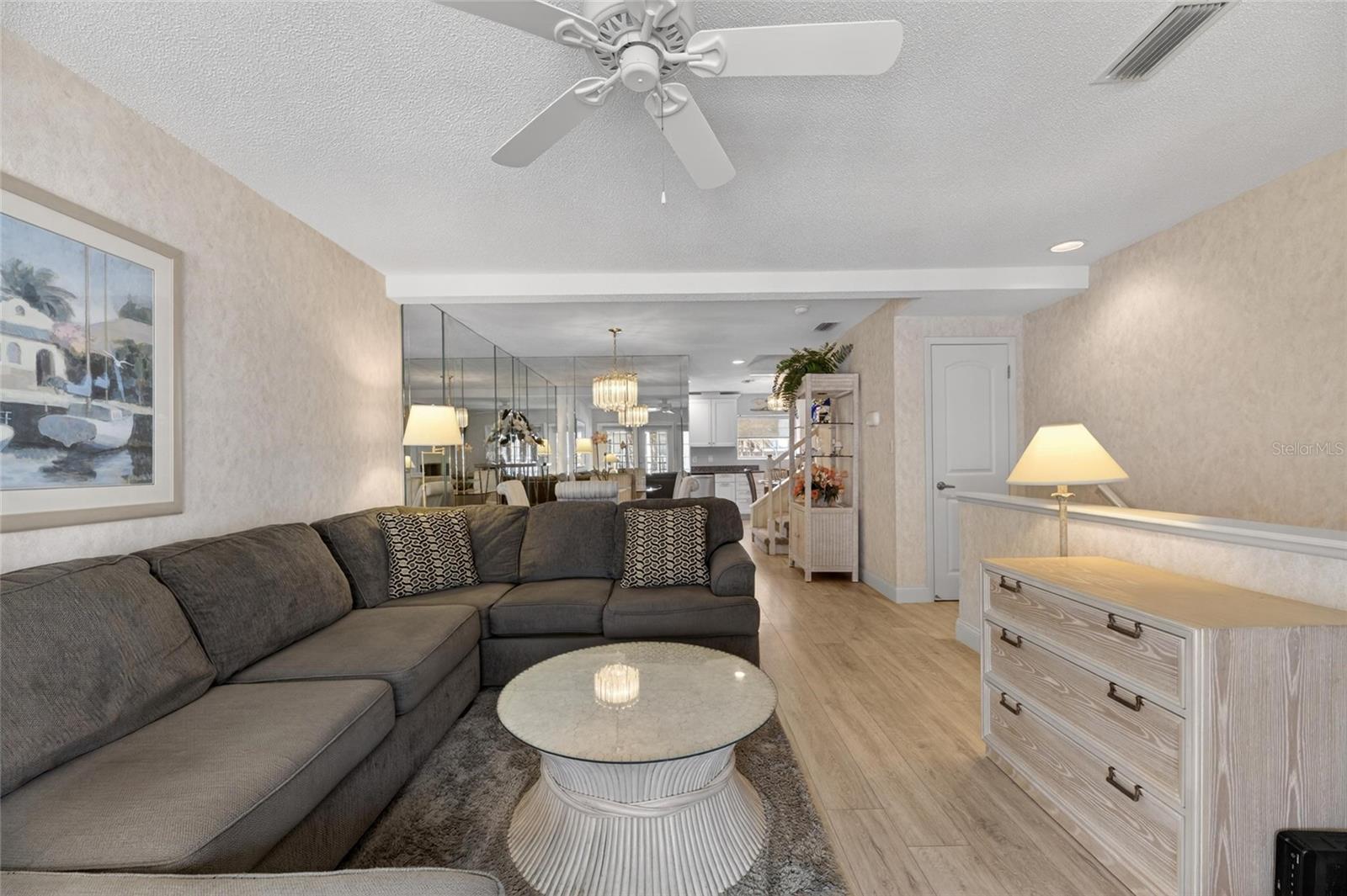 Image 10 of 52 For 17960 Gulf Boulevard  108