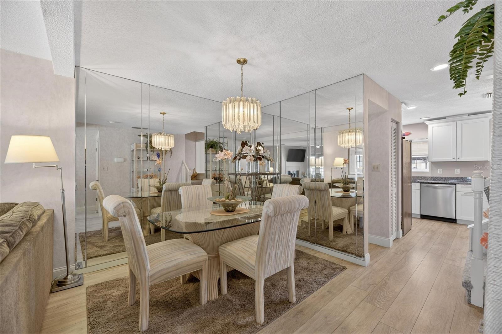 Image 12 of 52 For 17960 Gulf Boulevard  108