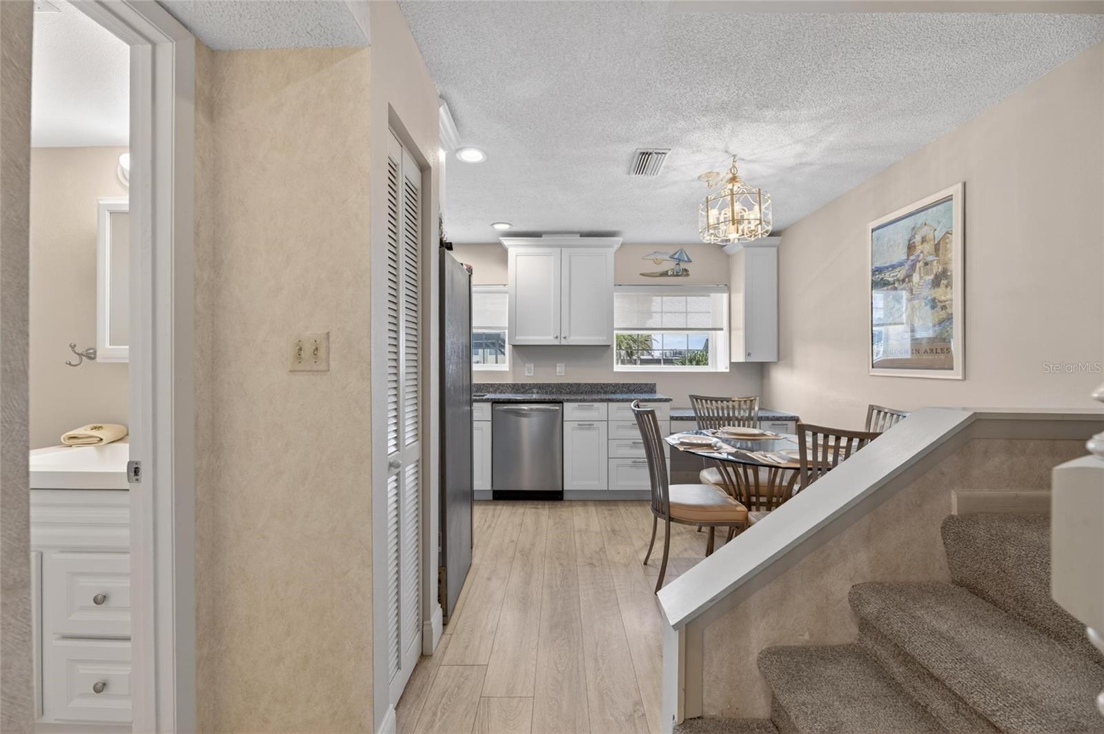 Image 15 of 52 For 17960 Gulf Boulevard  108