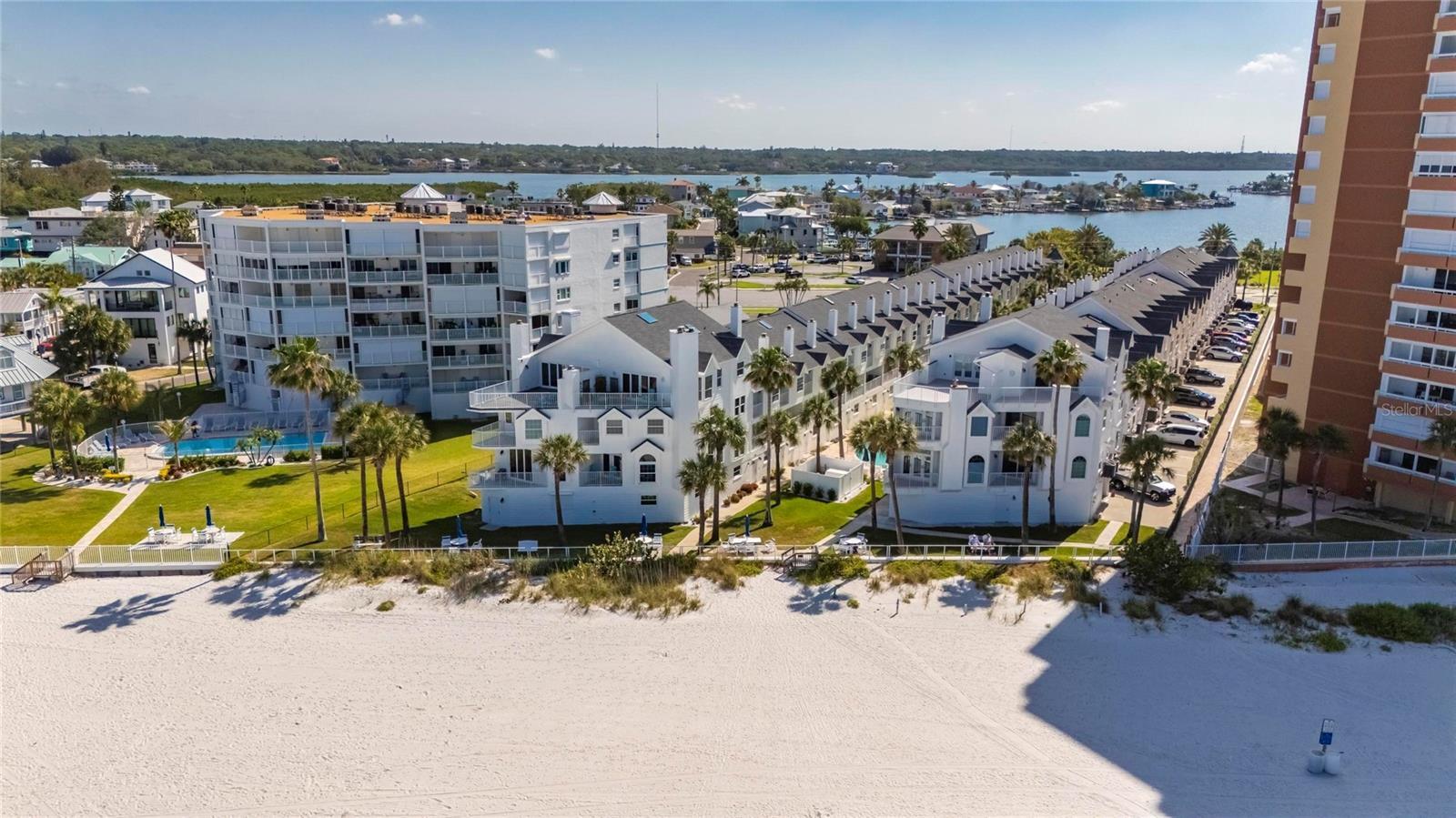 Image 41 of 52 For 17960 Gulf Boulevard  108