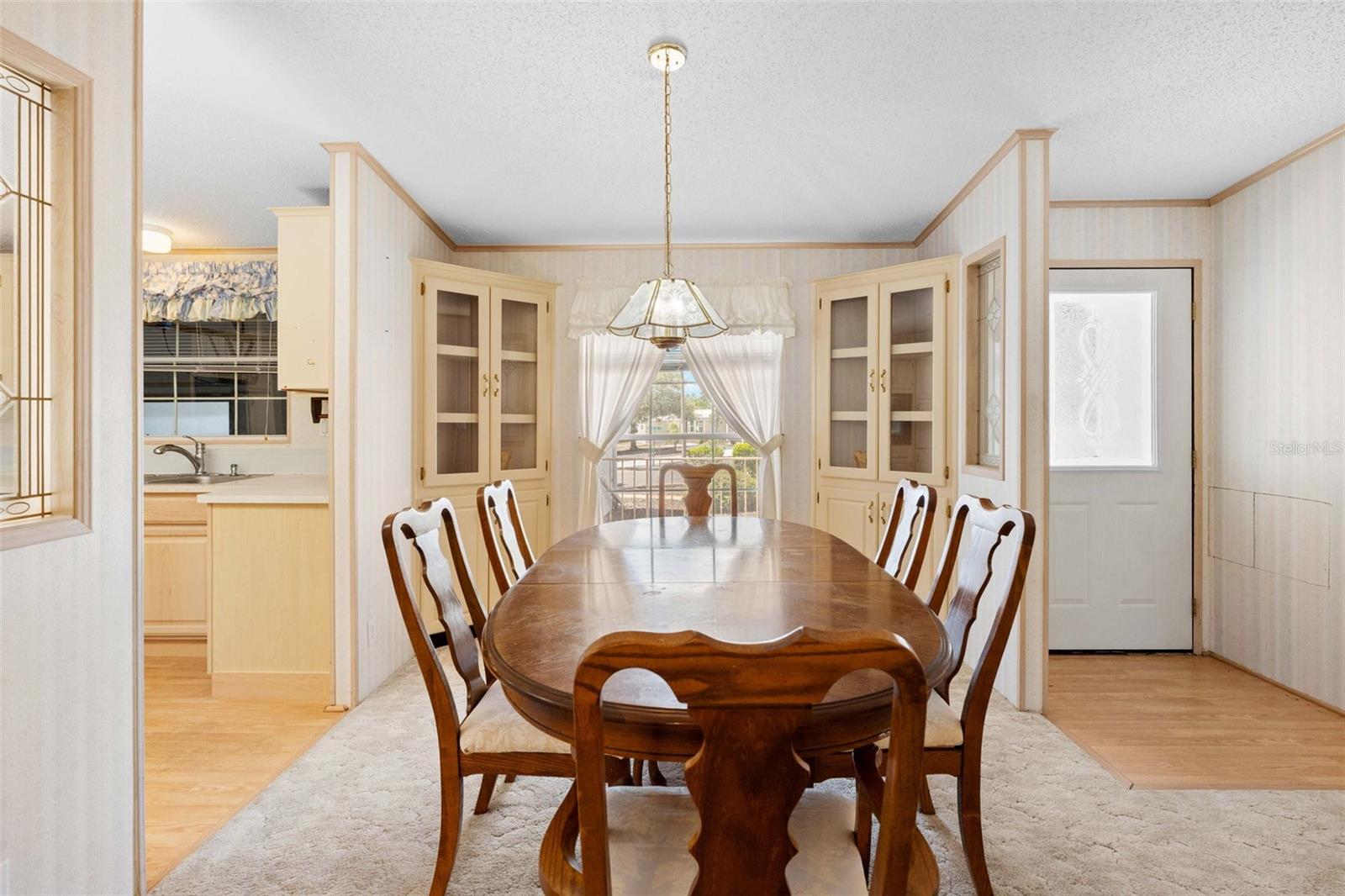 Image 10 of 68 For 8206 Country Club Drive