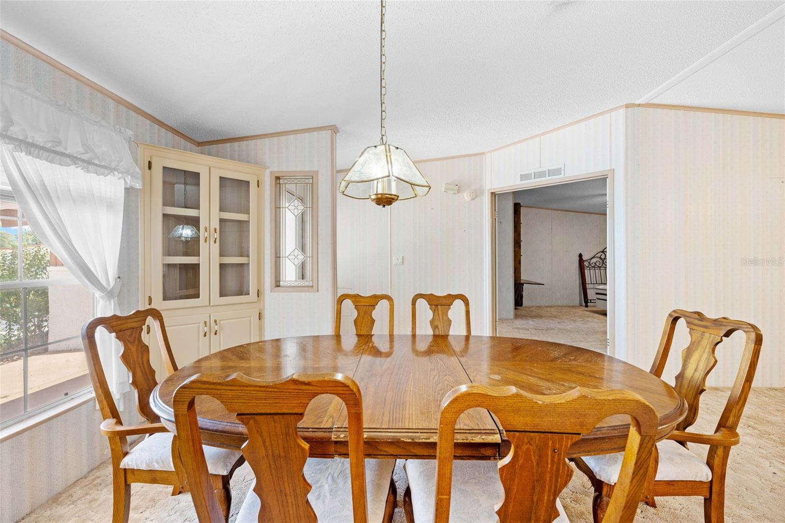 Image 11 of 68 For 8206 Country Club Drive