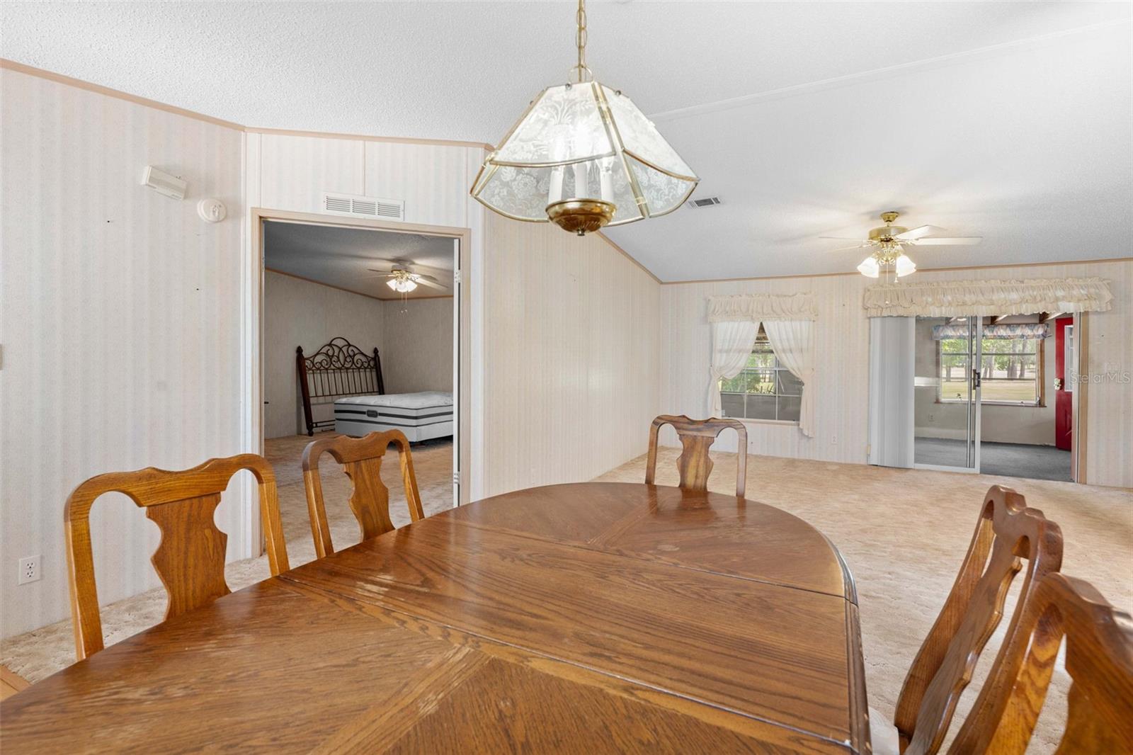 Image 13 of 68 For 8206 Country Club Drive