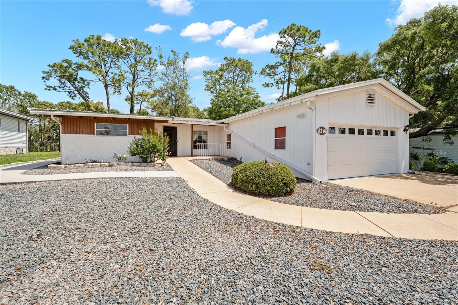 Image 16 of 68 For 8206 Country Club Drive