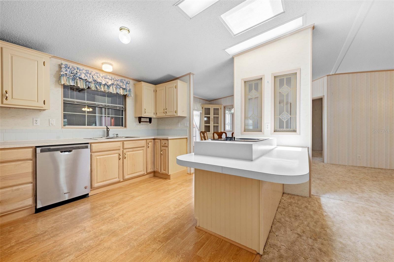 Image 20 of 68 For 8206 Country Club Drive