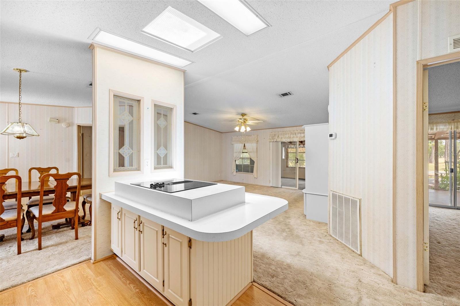 Image 22 of 68 For 8206 Country Club Drive