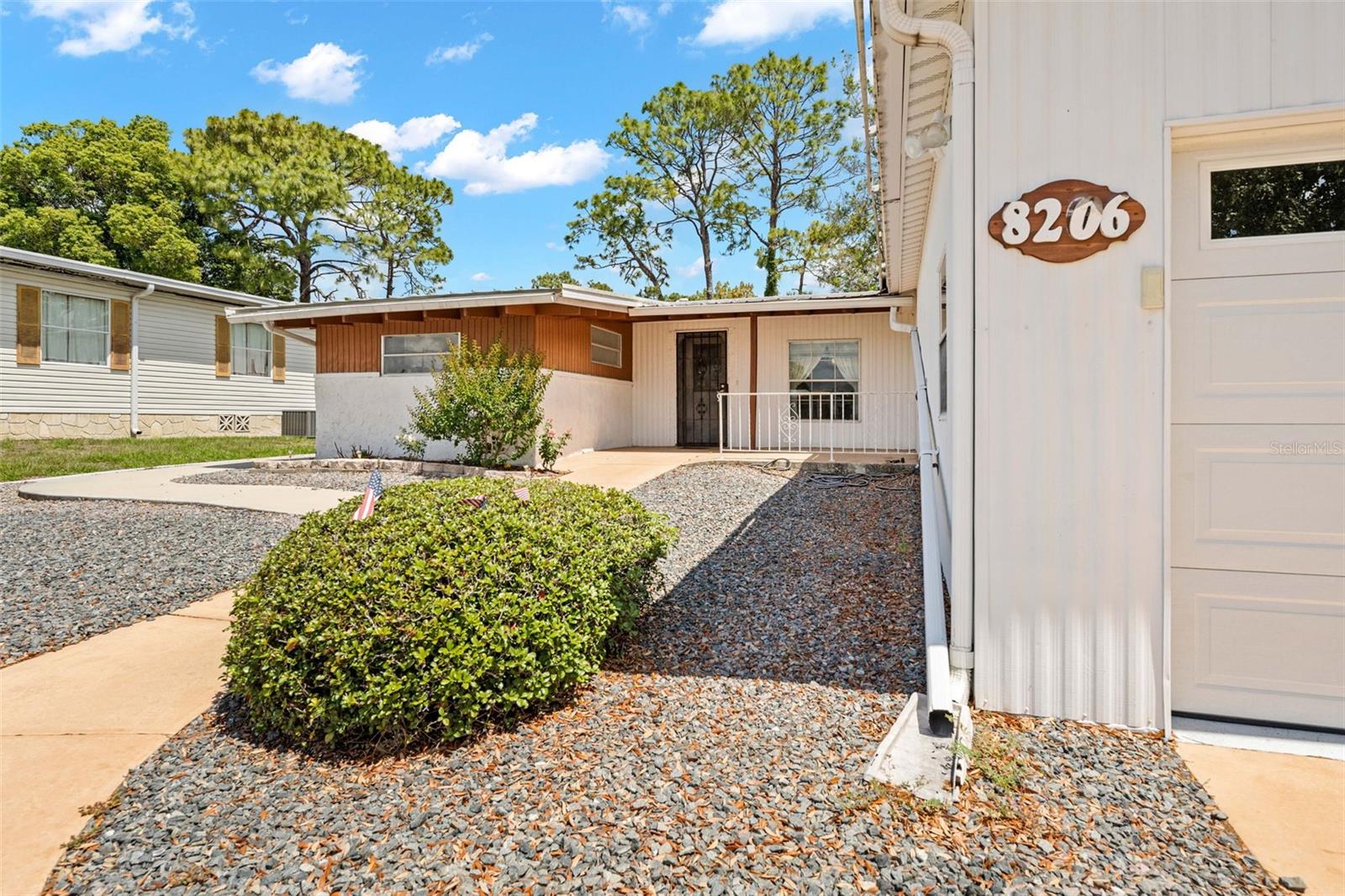 Image 24 of 68 For 8206 Country Club Drive