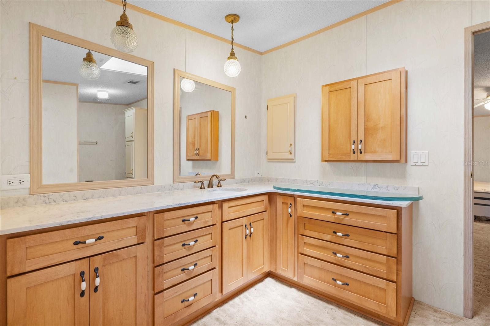 Image 37 of 68 For 8206 Country Club Drive