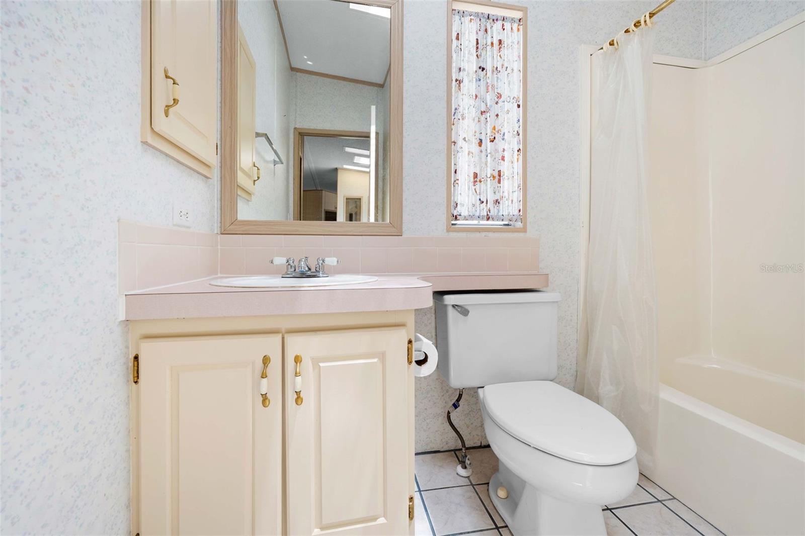 Image 42 of 68 For 8206 Country Club Drive