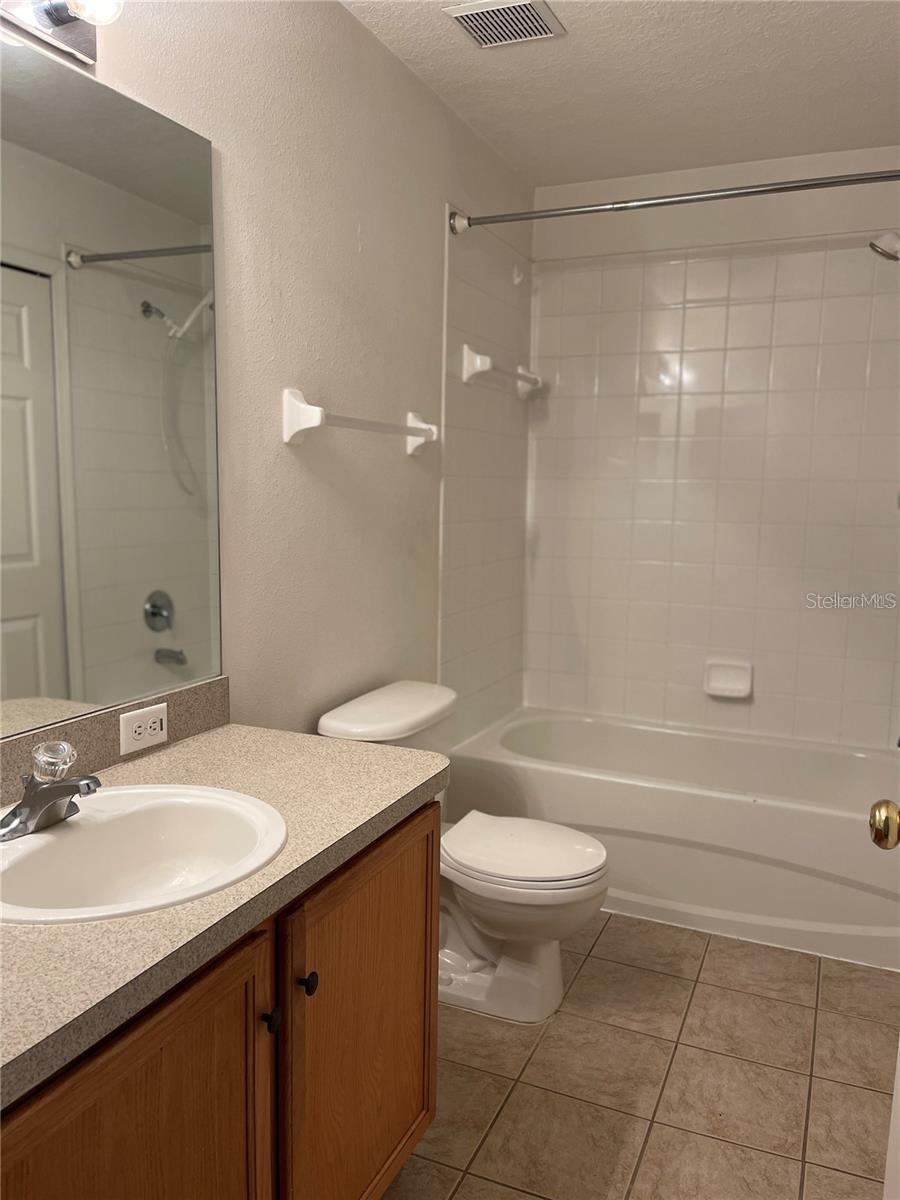 Image 13 of 19 For 10806 Brickside Court