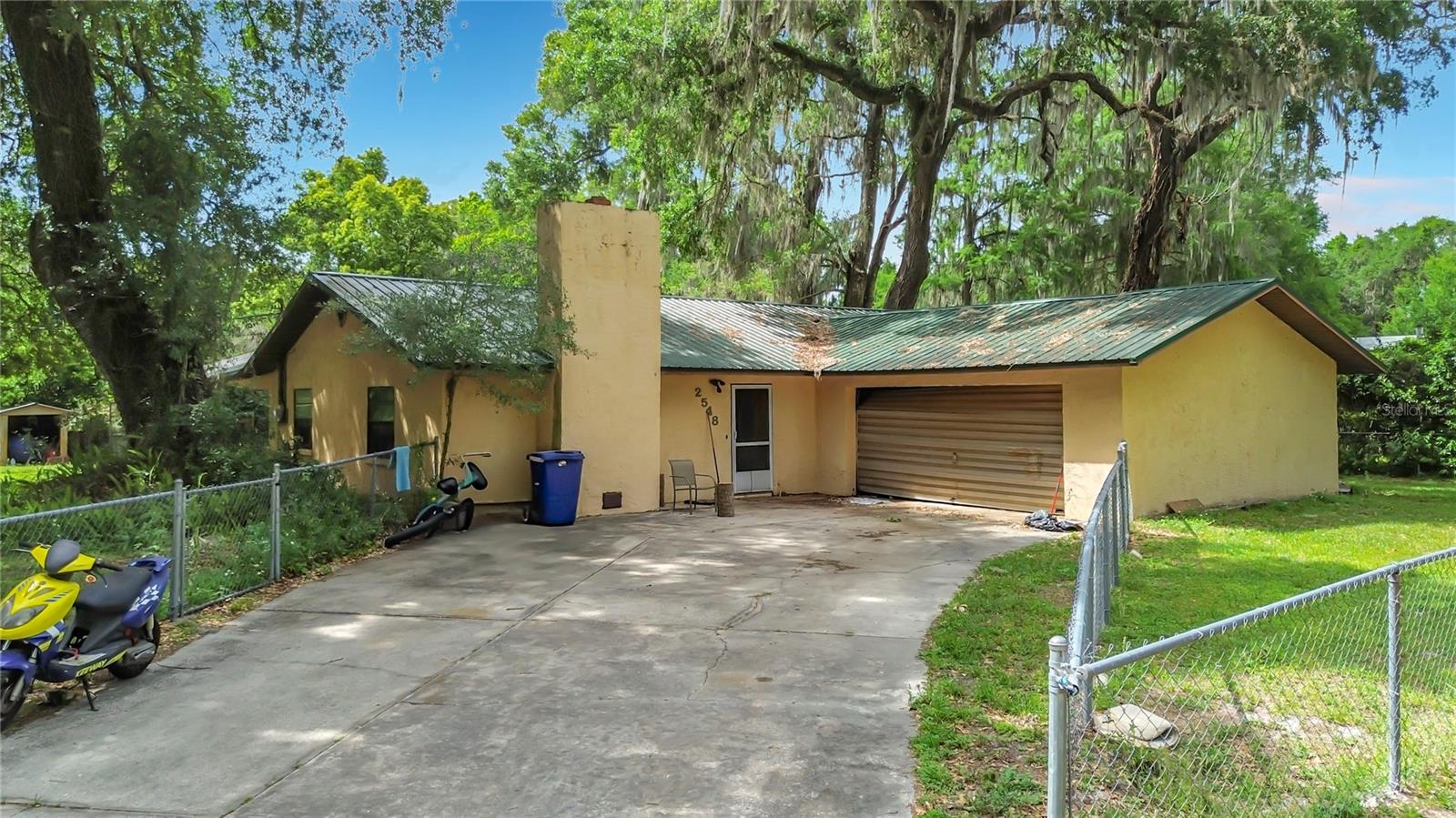 Details for 2548 Cr 422  , LAKE PANASOFFKEE, FL 33538