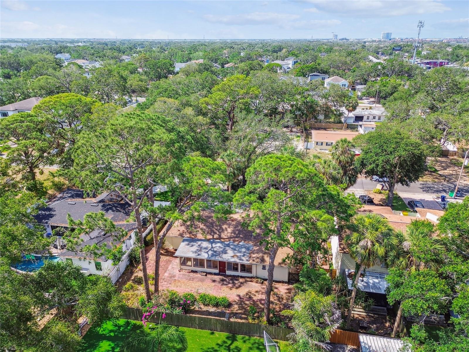 Image 4 of 8 For 4711 Vasconia Street