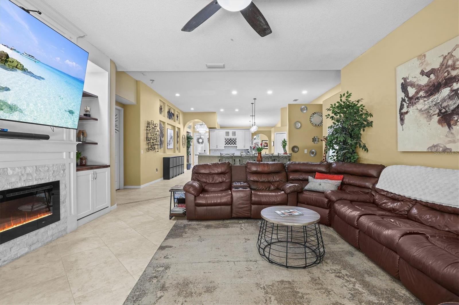Image 17 of 56 For 8331 Golden Prairie Drive
