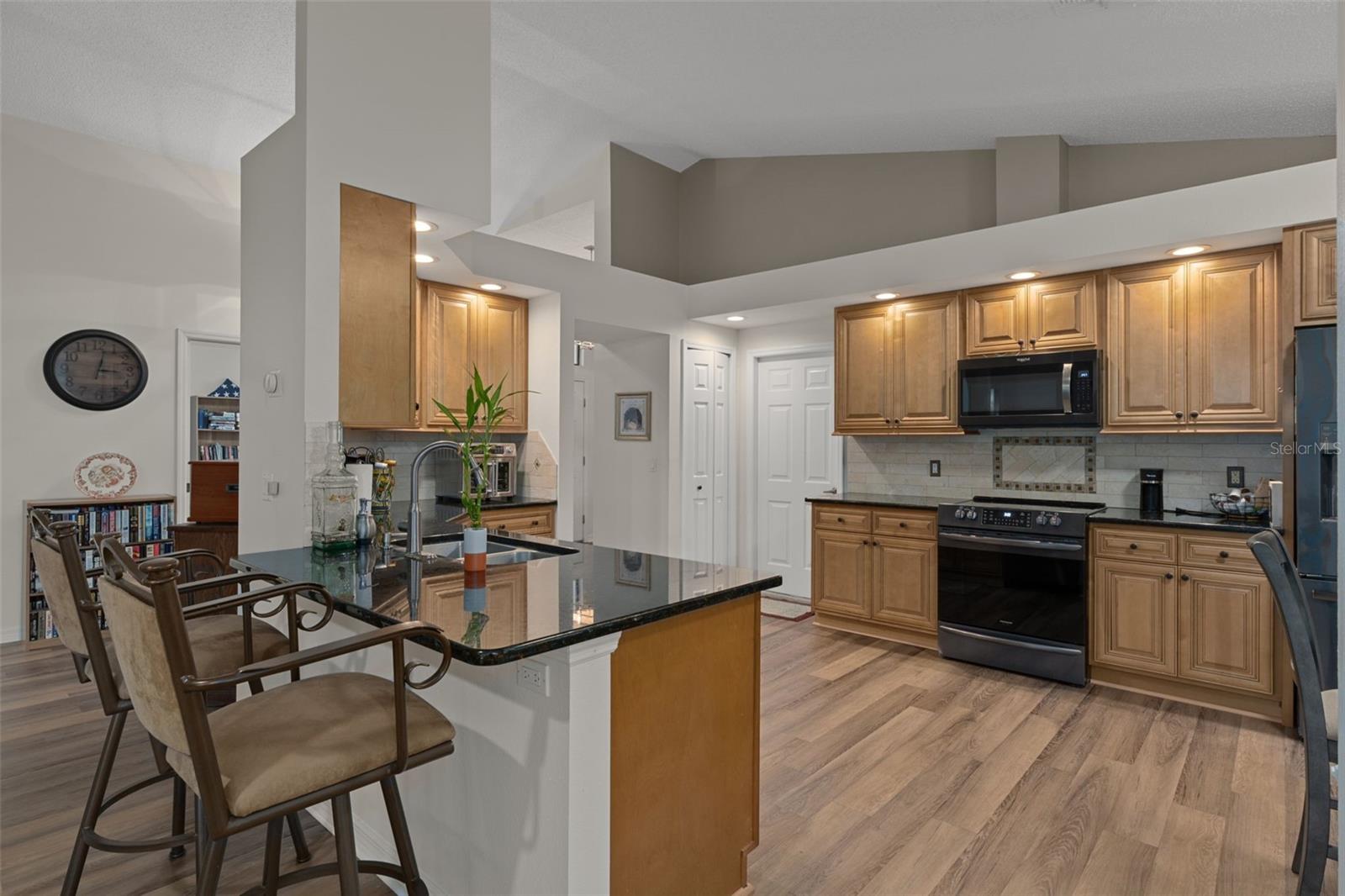 Image 20 of 48 For 11293 Copley Court