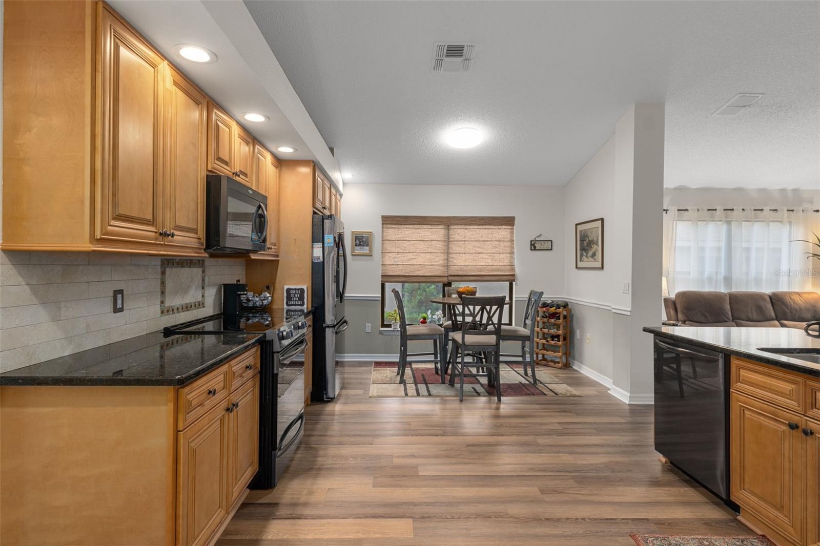 Image 23 of 48 For 11293 Copley Court
