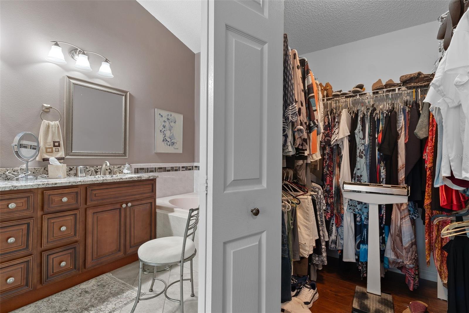 Image 30 of 48 For 11293 Copley Court