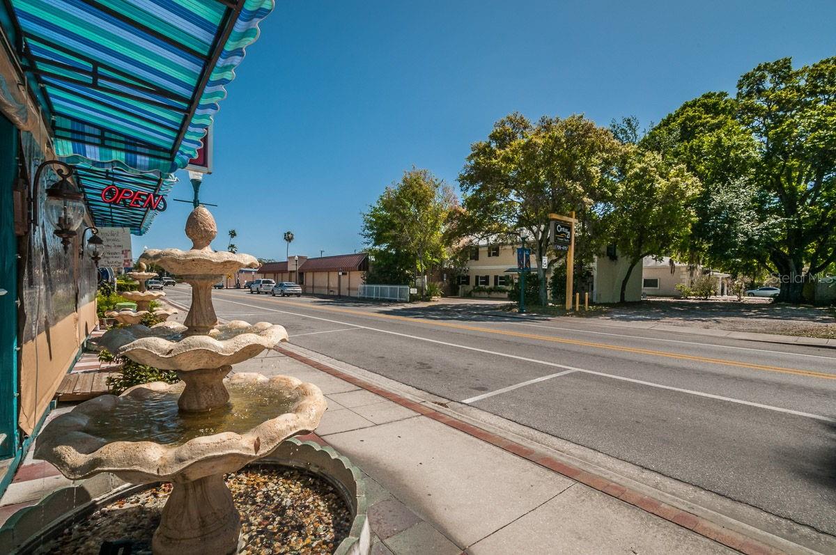 Listing photo id 66 for 1802 Oak Ridge Road