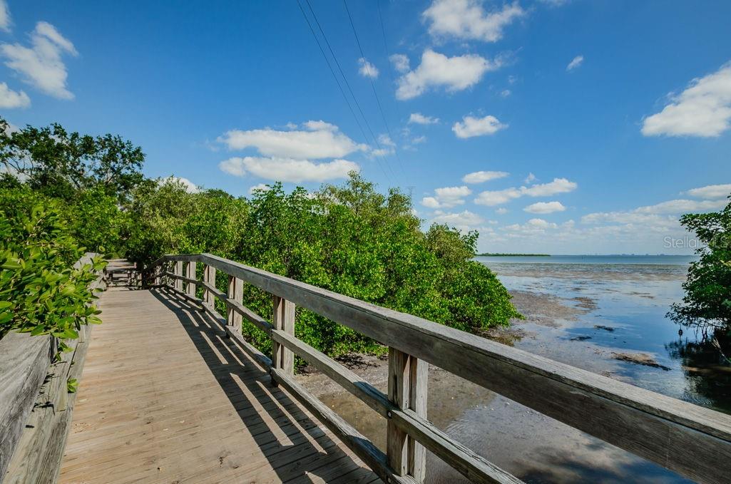 Listing photo id 72 for 1802 Oak Ridge Road