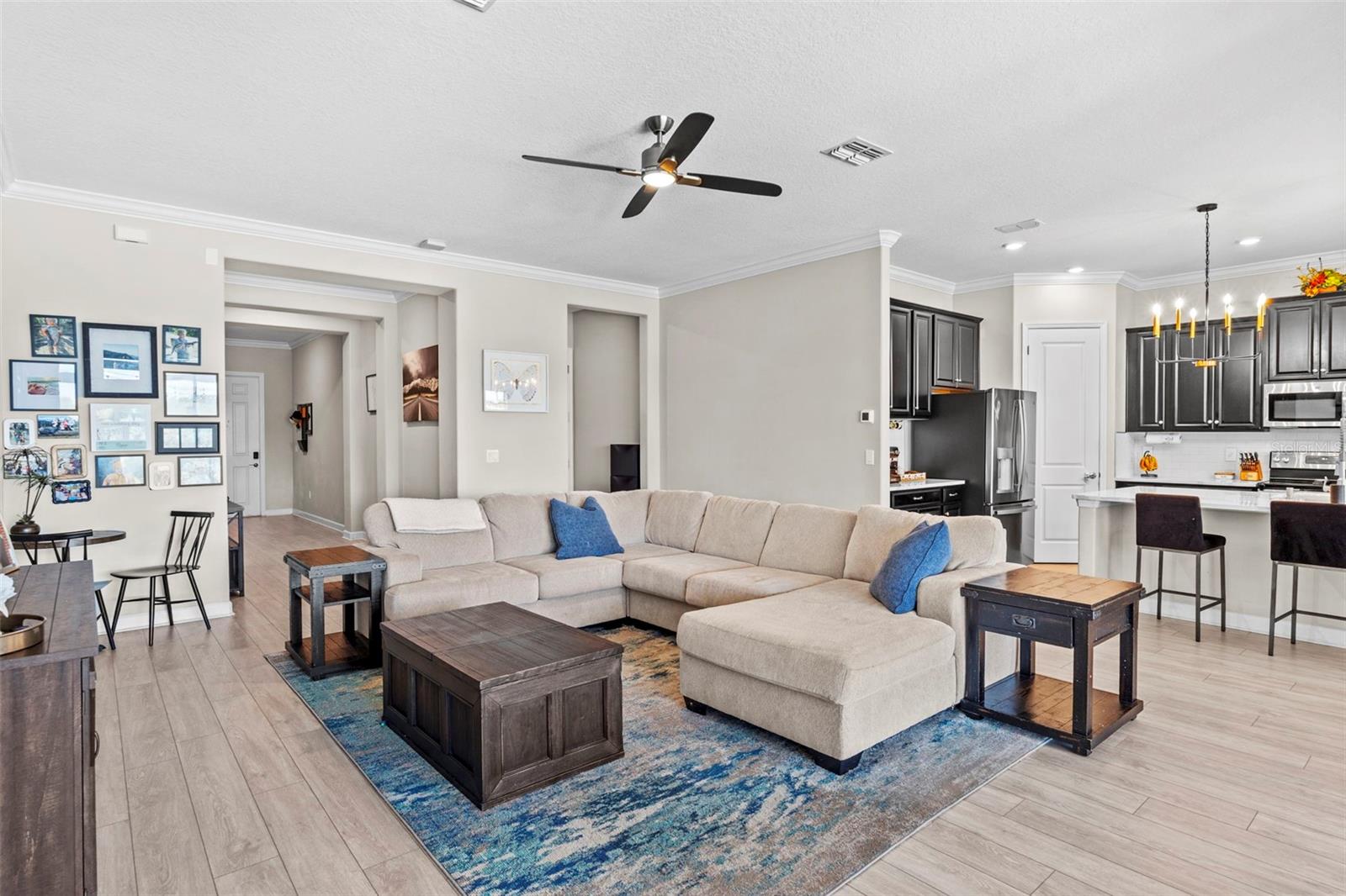 Image 11 of 67 For 9817 Sage Creek Drive