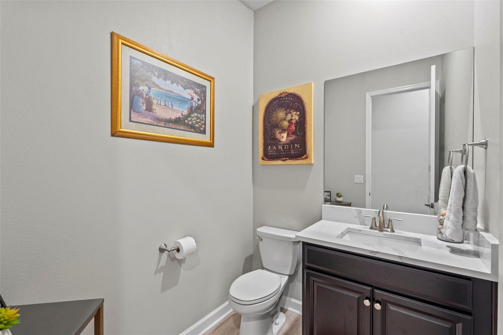 Image 34 of 67 For 9817 Sage Creek Drive