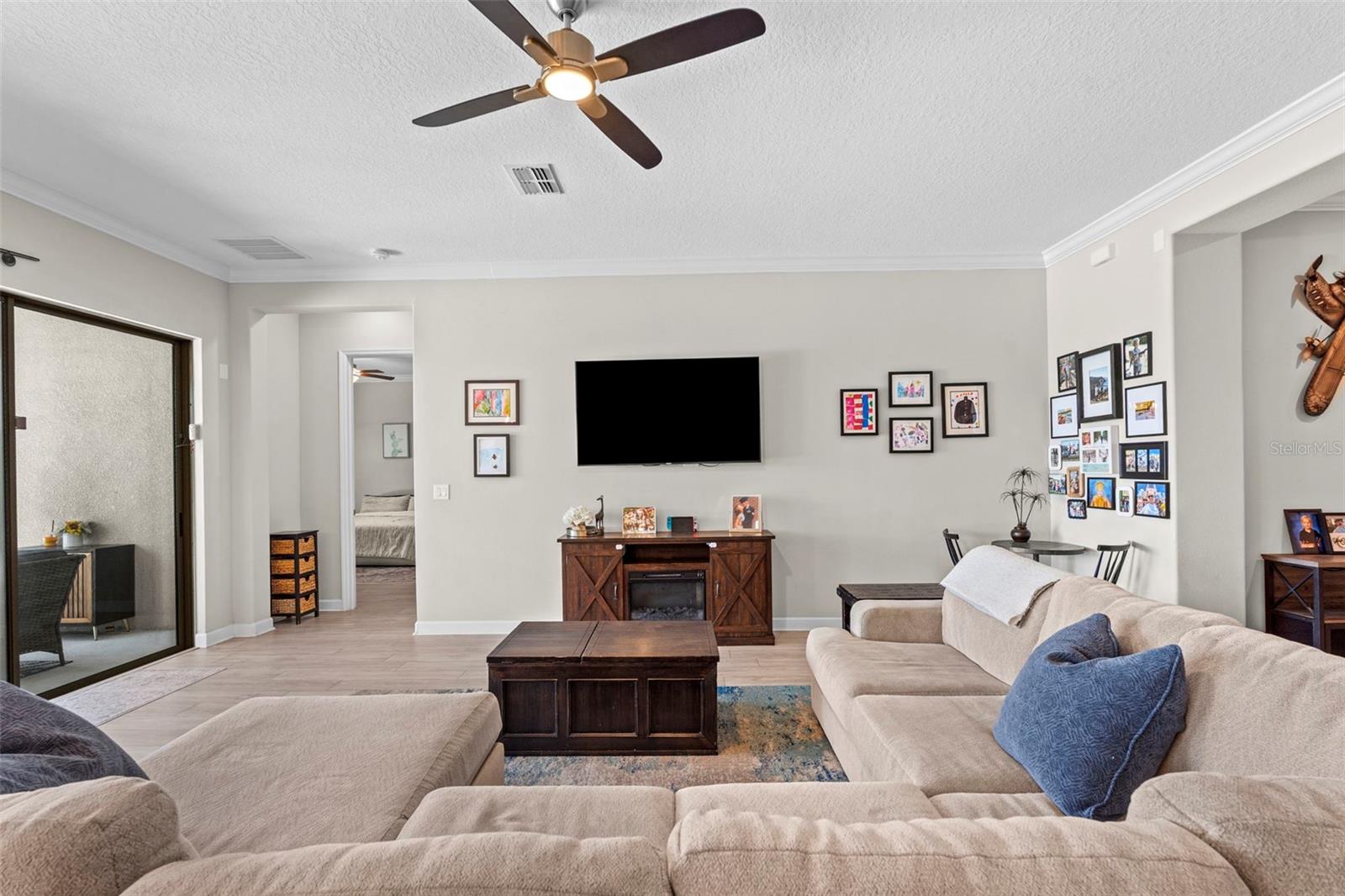 Image 8 of 67 For 9817 Sage Creek Drive