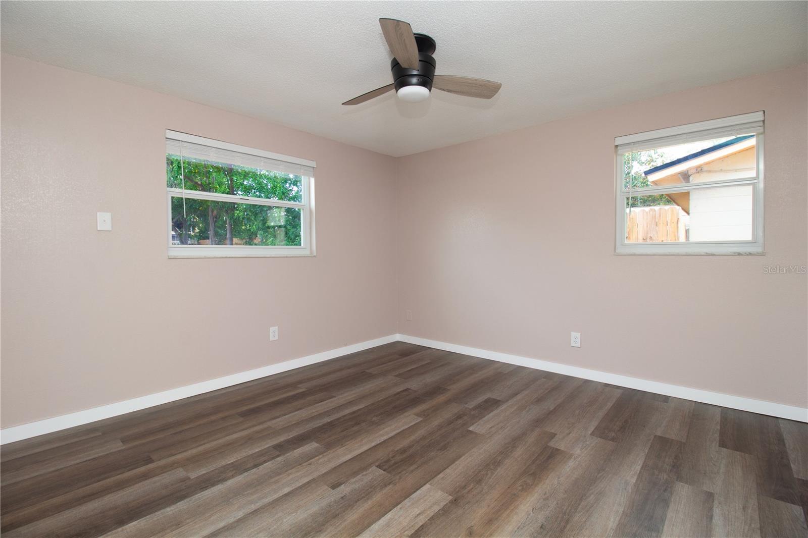Image 12 of 25 For 6421 81st Avenue N