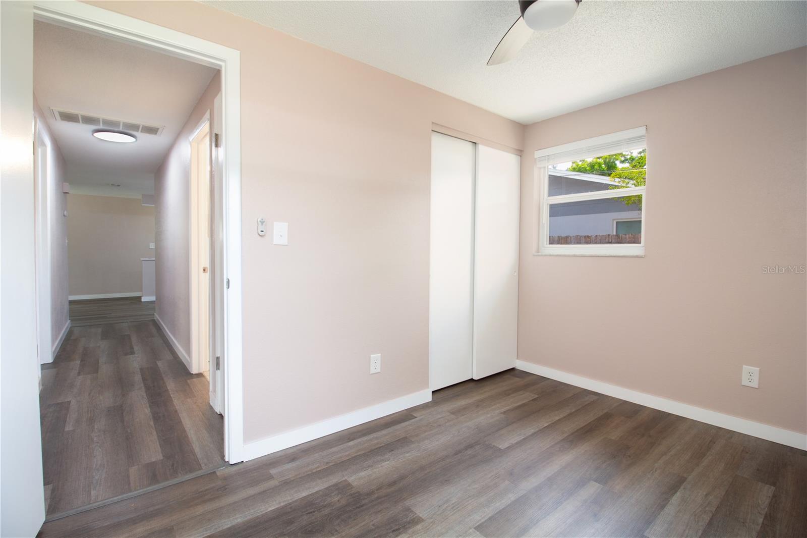 Image 17 of 25 For 6421 81st Avenue N