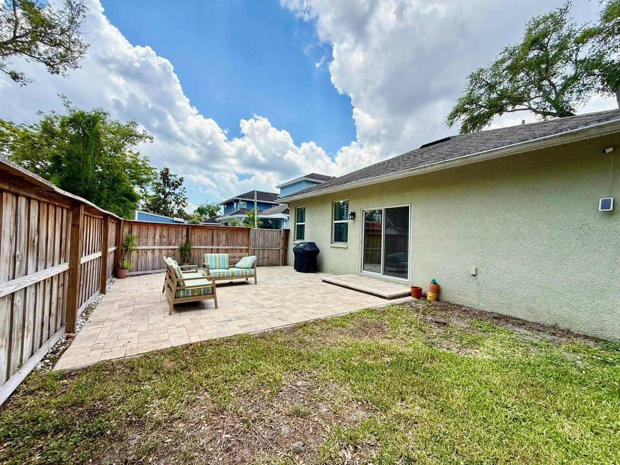 Image 36 of 41 For 3509 Tampa Street