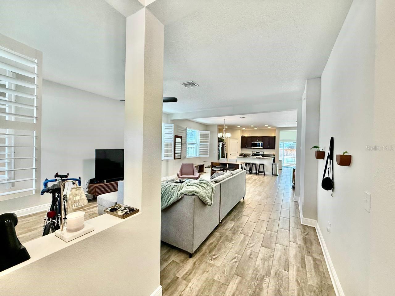 Image 8 of 41 For 3509 Tampa Street