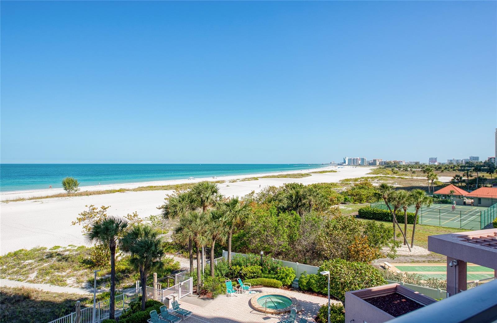 Image 12 of 32 For 1310 Gulf Boulevard 4d