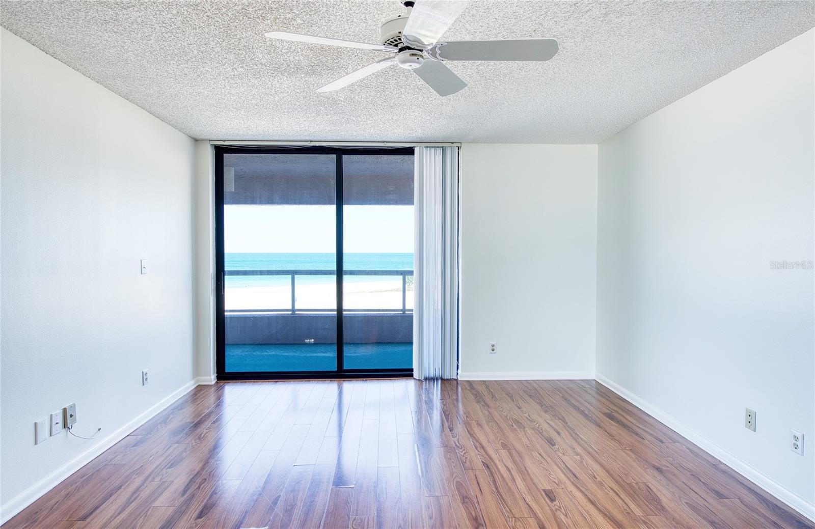 Image 18 of 32 For 1310 Gulf Boulevard 4d