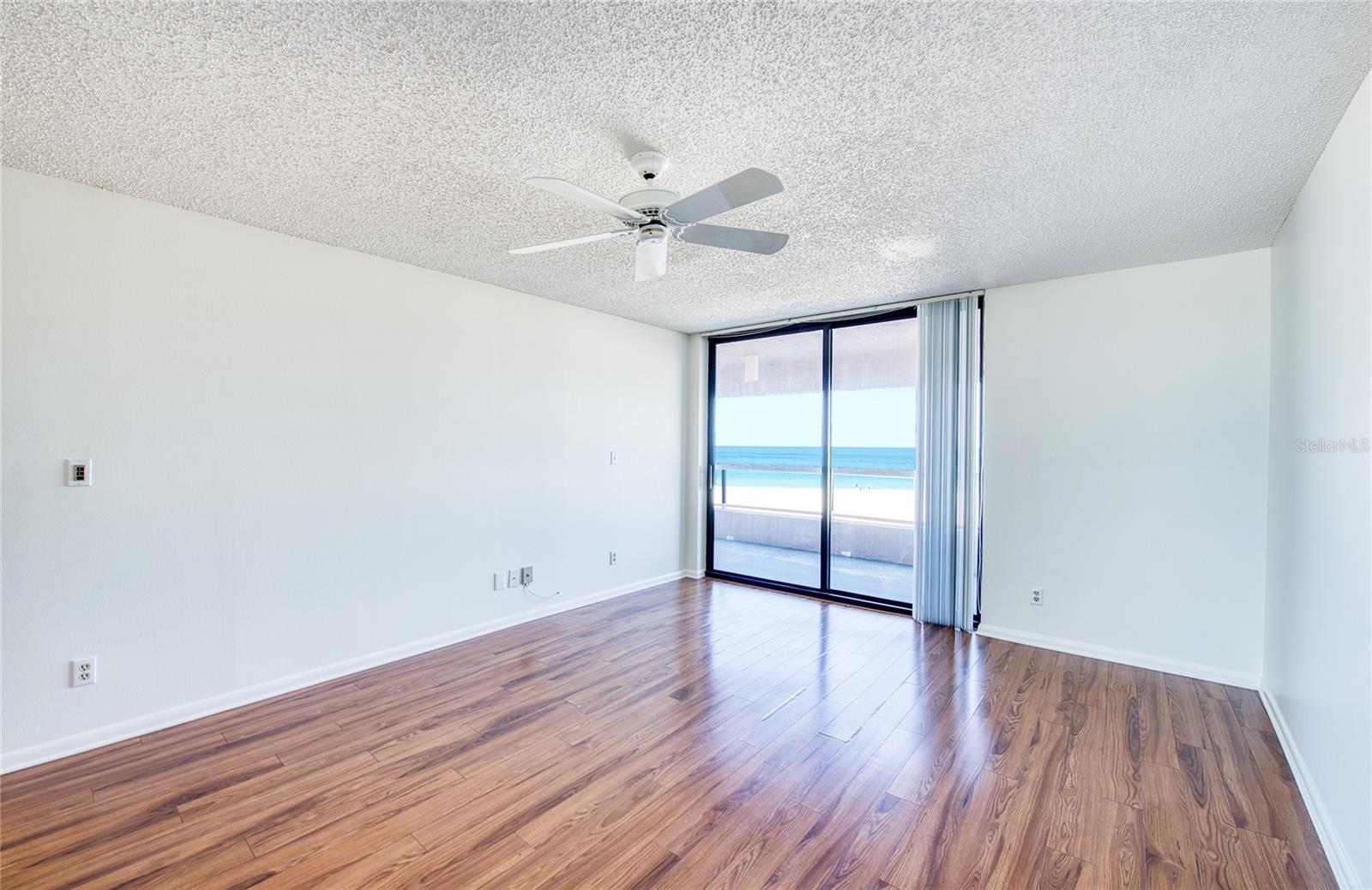 Image 19 of 32 For 1310 Gulf Boulevard 4d