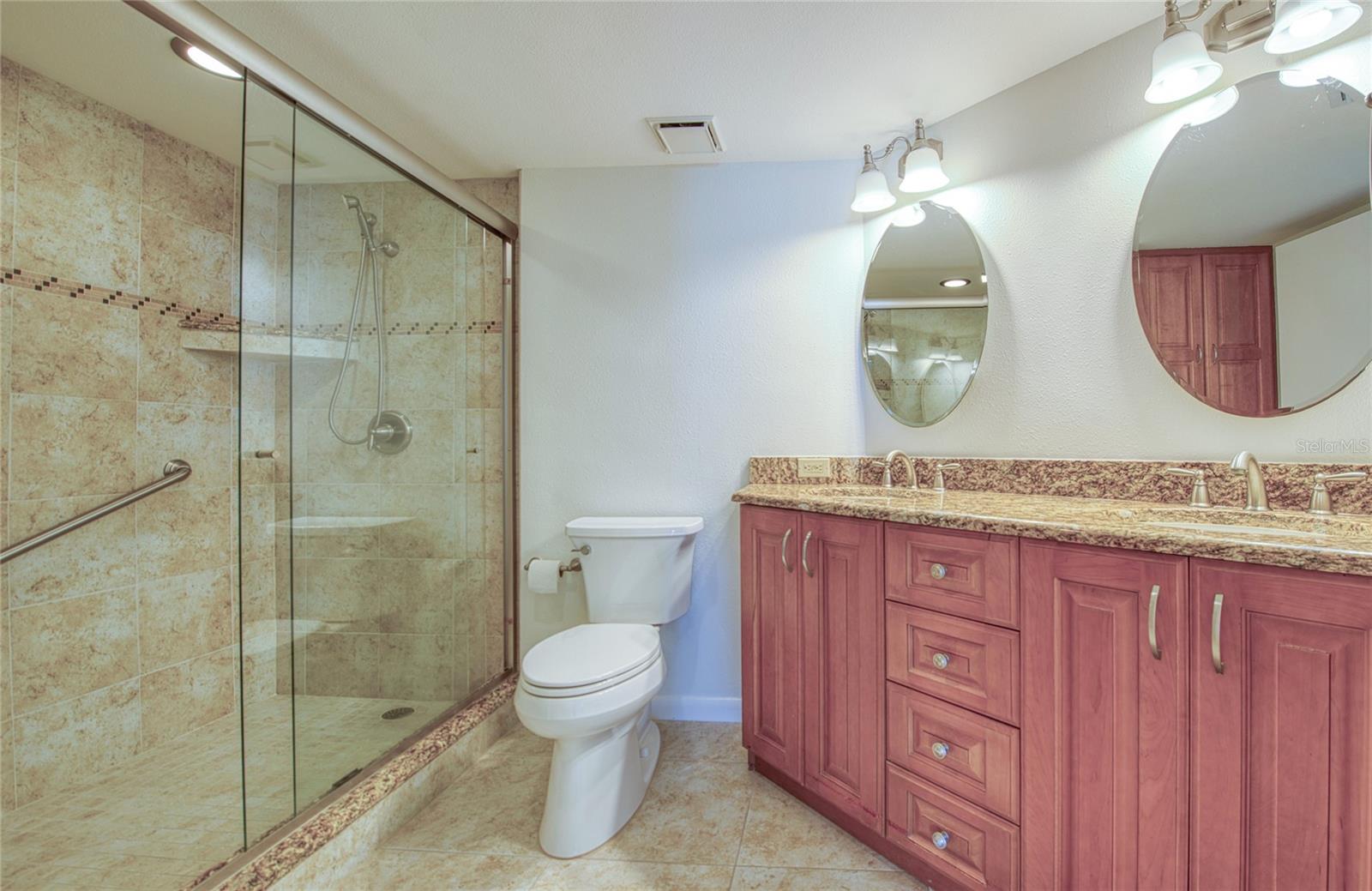 Image 21 of 32 For 1310 Gulf Boulevard 4d