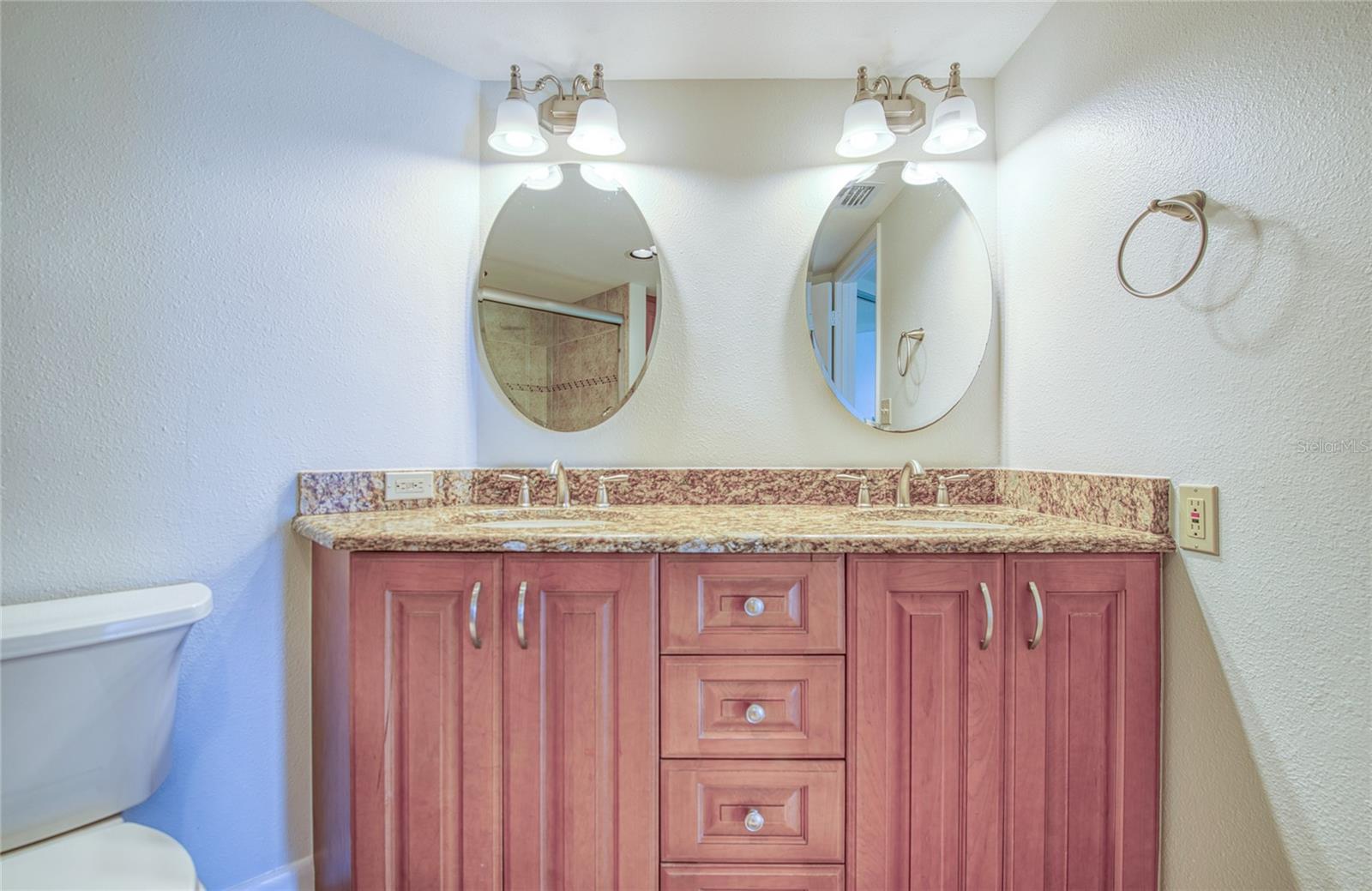 Image 23 of 32 For 1310 Gulf Boulevard 4d