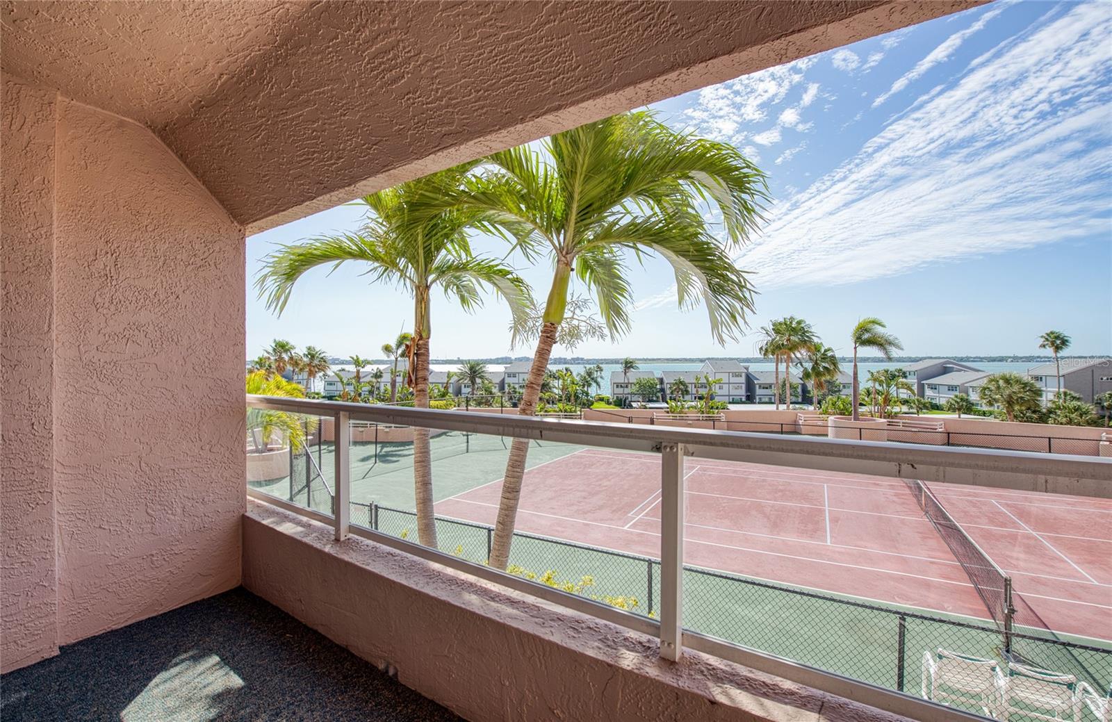 Image 29 of 32 For 1310 Gulf Boulevard 4d