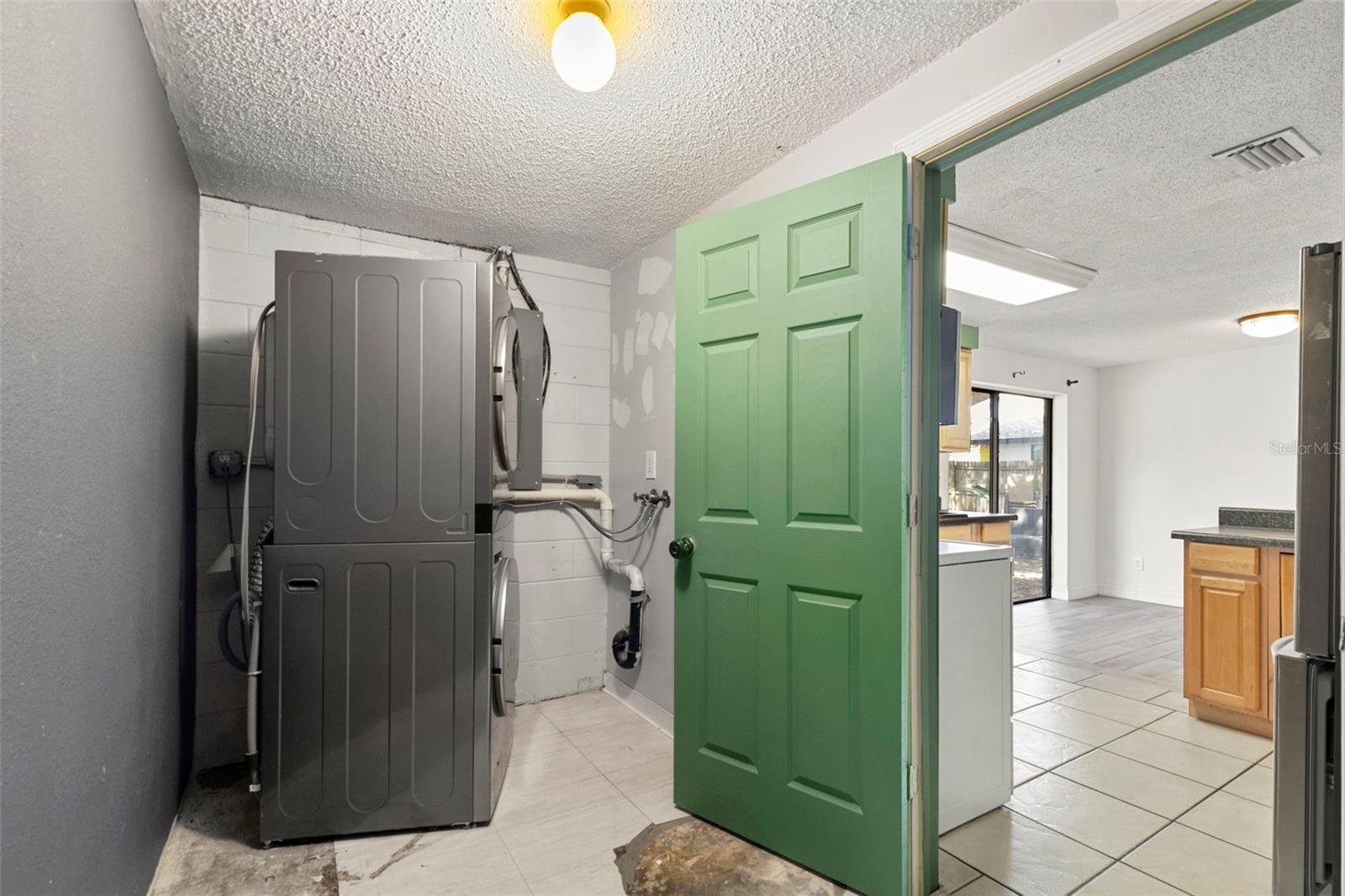 Image 14 of 45 For 5557 146th Terrace N