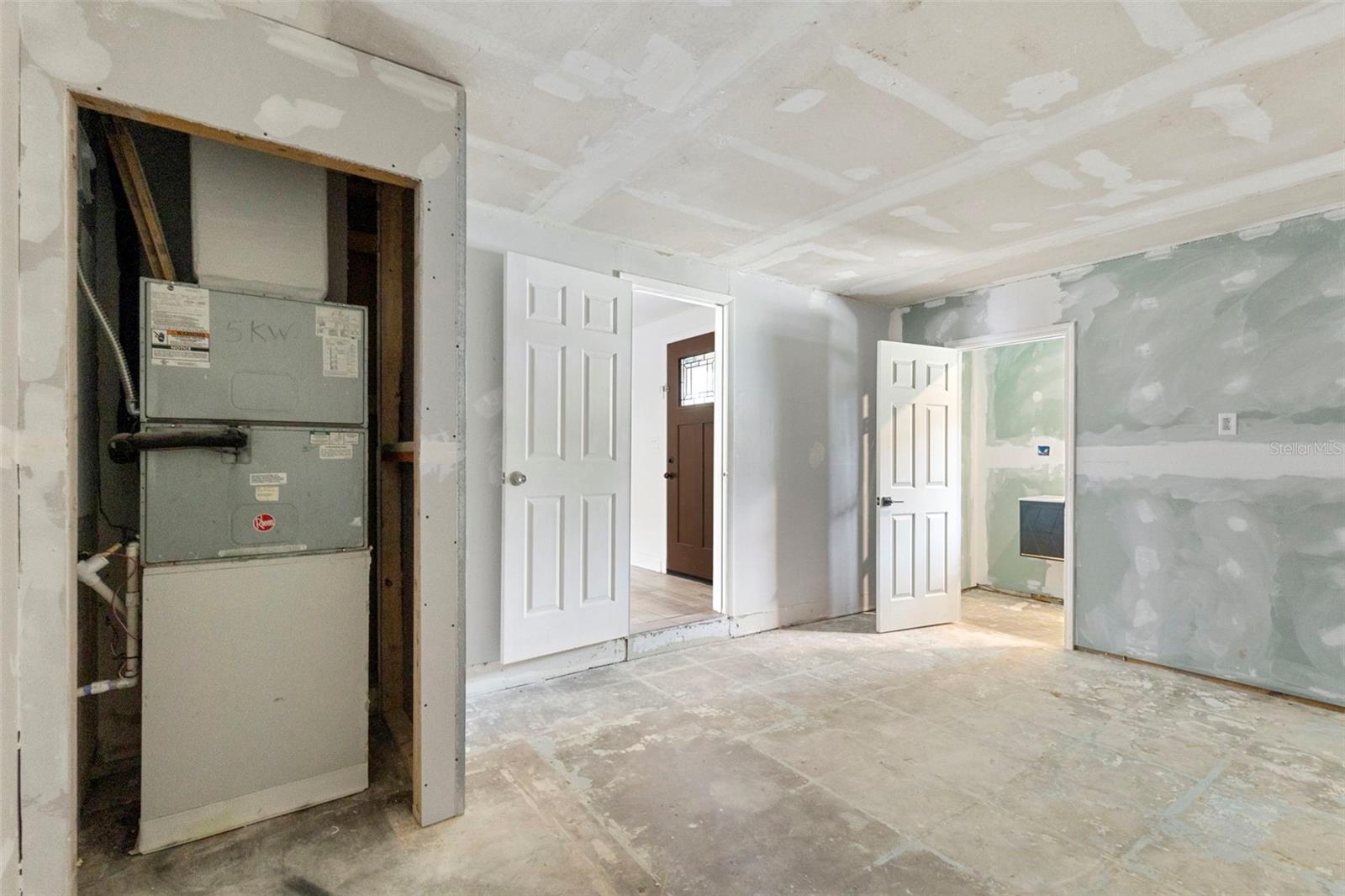 Image 17 of 45 For 5557 146th Terrace N