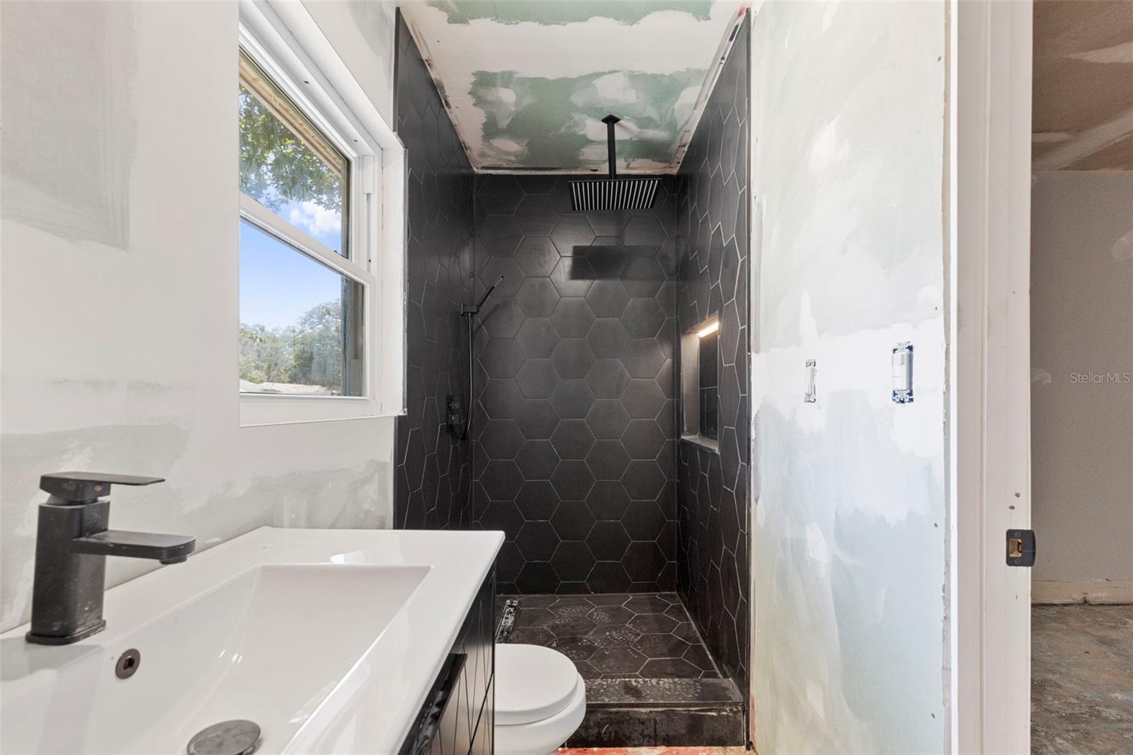 Image 19 of 45 For 5557 146th Terrace N